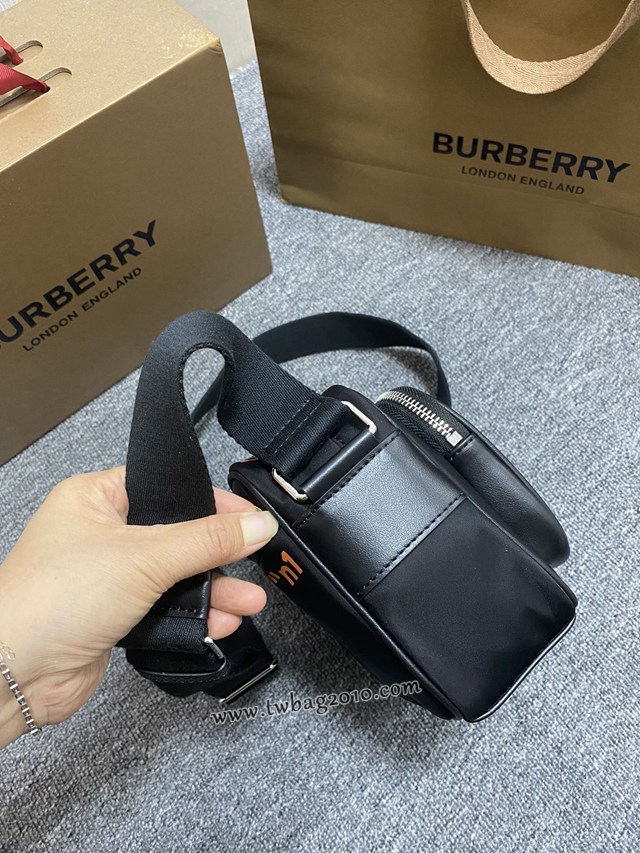 Burberry專門店新款相機包 巴寶莉尼龍布男女款單肩斜挎包 yxb1445